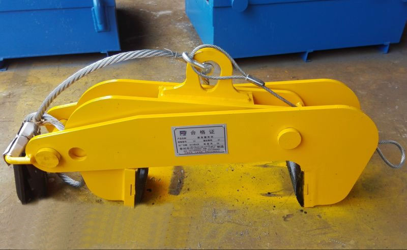 大渡口码头装卸钢卷翻转钳